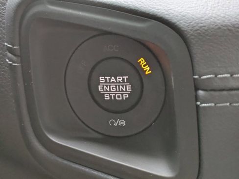 New 2026 Jeep Wrangler Unlimited Rubicon w/ Safety Group image 25