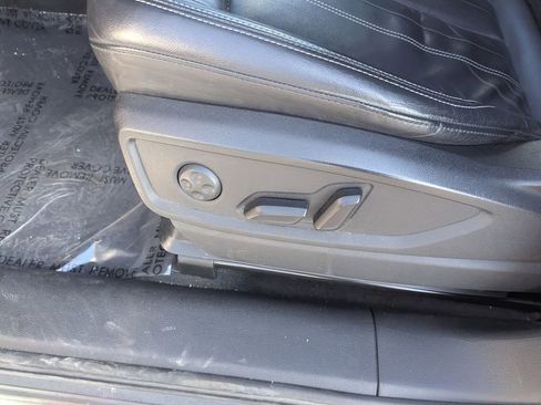 Used 2022 Audi Q5 2.0T Premium Plus image 16