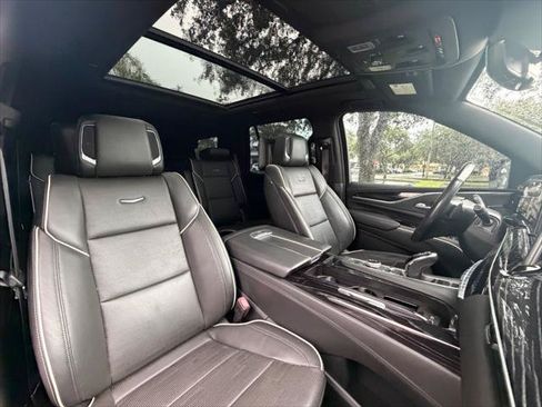 Used 2021 Cadillac Escalade Sport RWD image 13
