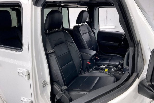 Used 2021 Jeep Wrangler Unlimited Sahara AWD/4WD image 7