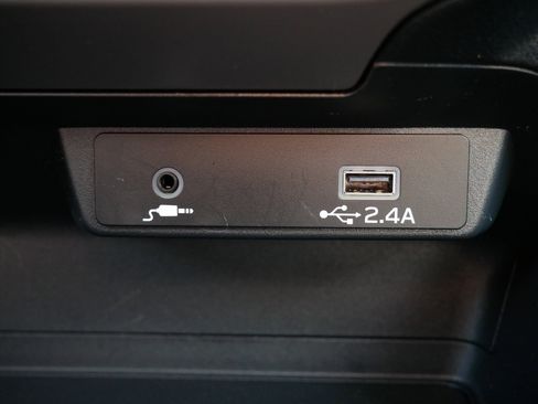 Certified 2024 Subaru Crosstrek 2.0i image 32