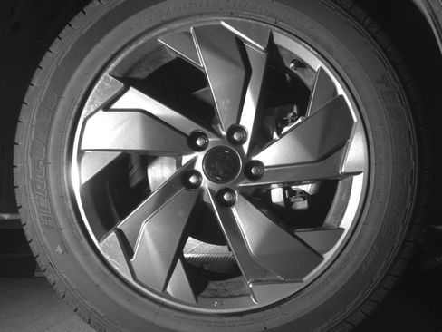 Used 2025 Nissan Rogue SV image 13