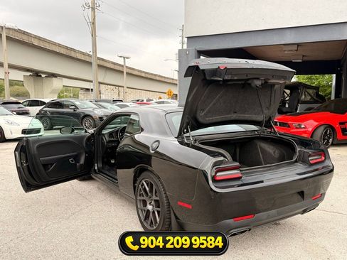 Used 2019 Dodge Challenger R/T Scat Pack w/ Driver Convenience Group RWD image 29