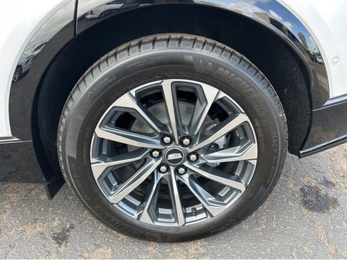 New 2025 Cadillac Lyriq Sport w/ LPO, Floor Liner Package image 13