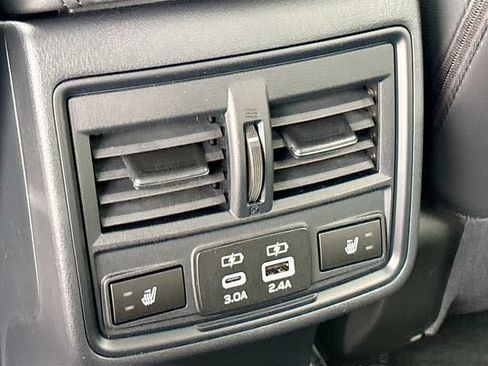 New 2026 Subaru Outback Limited AWD/4WD image 19