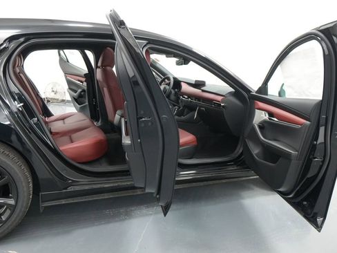 New 2026 MAZDA MAZDA3 Hatchback w/Premium Plus Pkg AWD/4WD image 29