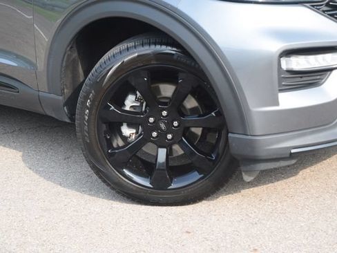 Used 2024 Ford Explorer ST-Line w/ Class IV Trailer Tow Package AWD/4WD image 31
