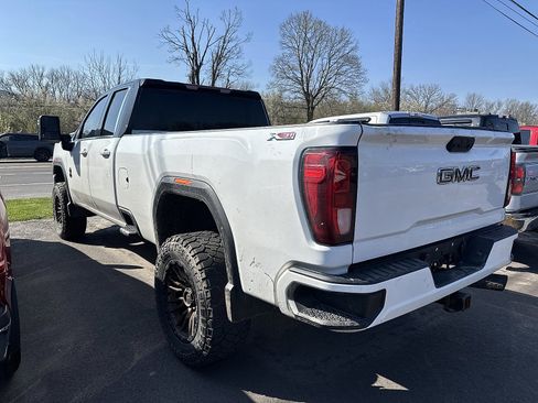 Used 2021 GMC Sierra 2500 SLE w/ SLE Value Package; image 4