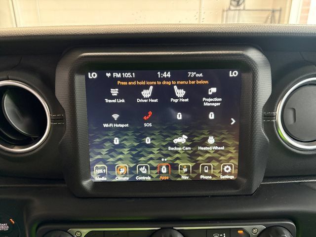 Used 2022 Jeep Wrangler Unlimited Sahara w/ LED Lighting Group AWD/4WD image 23