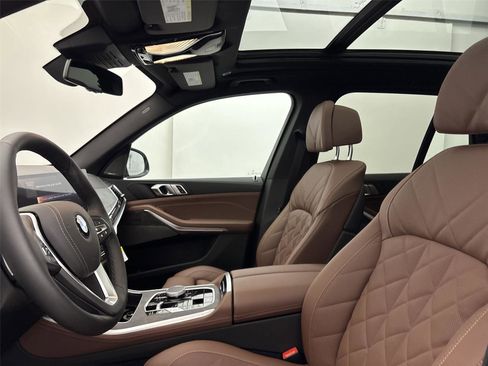New 2026 BMW X5 xDrive40i AWD/4WD image 24