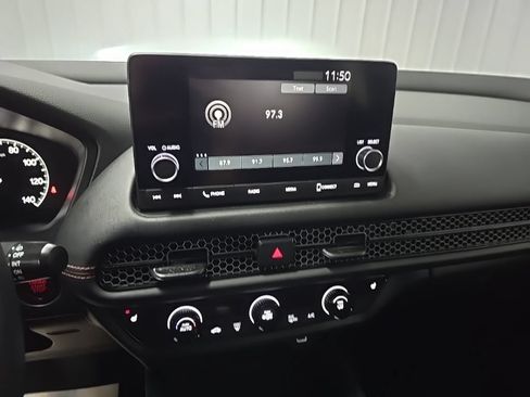 Used 2024 Honda HR-V Sport image 25