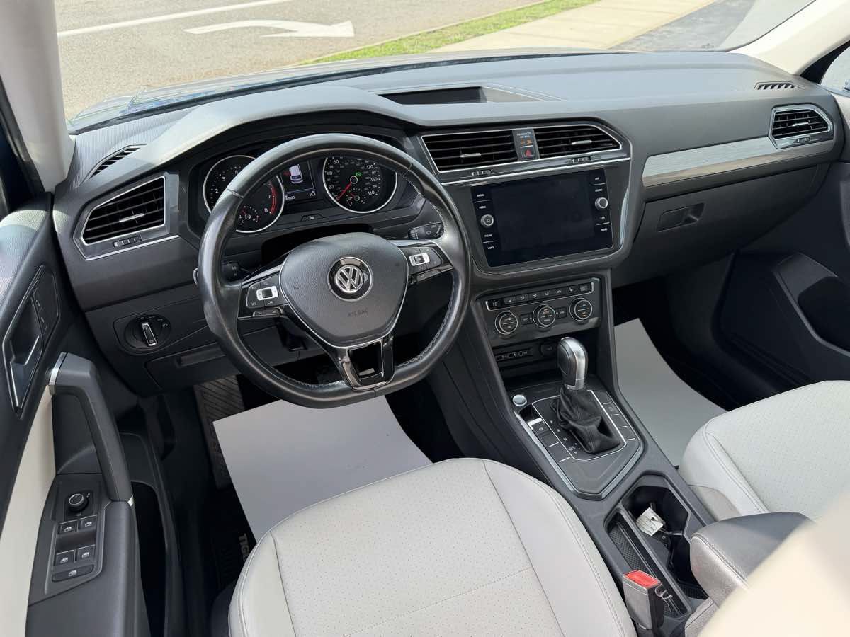 Used 2018 Volkswagen Tiguan S FWD image 12
