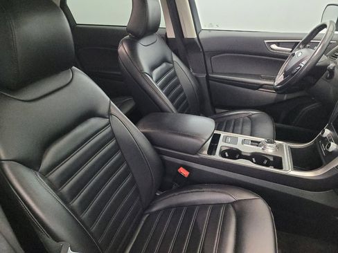Used 2023 Ford Edge SEL image 21