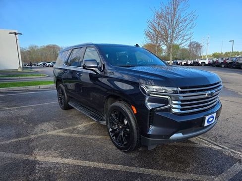 Used 2023 Chevrolet Tahoe High Country AWD/4WD image 5