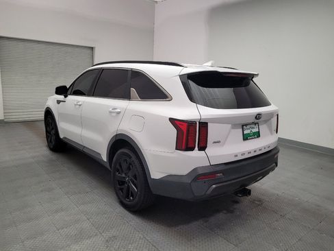 Used 2021 Kia Sorento S AWD/4WD image 5