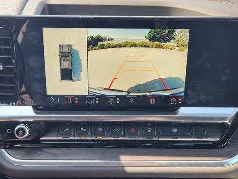 Used 2025 GMC Sierra 1500 SLT RWD image 15