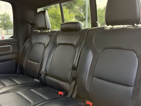 Used 2022 RAM 1500 Laramie w/ Sport Appearance Package AWD/4WD image 19