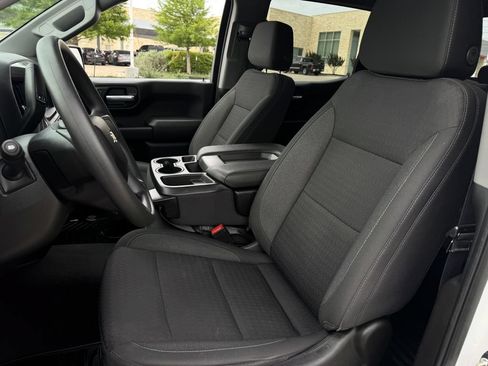 Used 2022 Chevrolet Silverado 1500 Custom RWD image 21