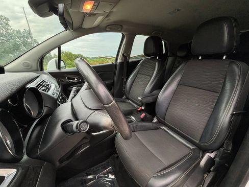 Used 2016 Buick Encore FWD image 13