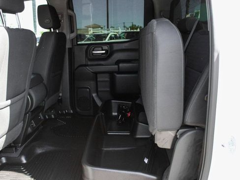 Used 2023 Chevrolet Silverado 1500 Custom Trail Boss image 38