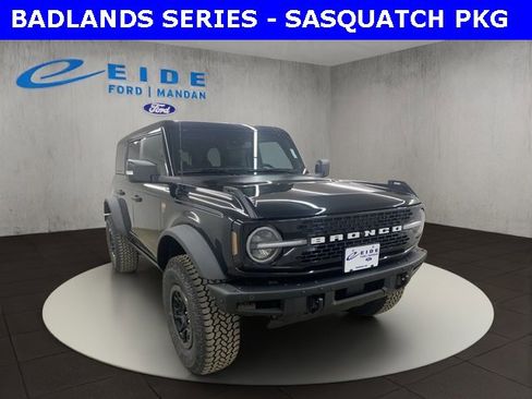 New 2025 Ford Bronco Badlands image 1