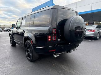 Used 2025 Land Rover Defender 130 V8 AWD/4WD video 3