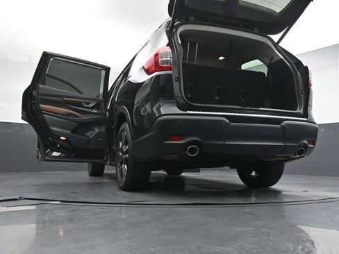 Used 2023 Subaru Ascent Touring AWD/4WD image 47