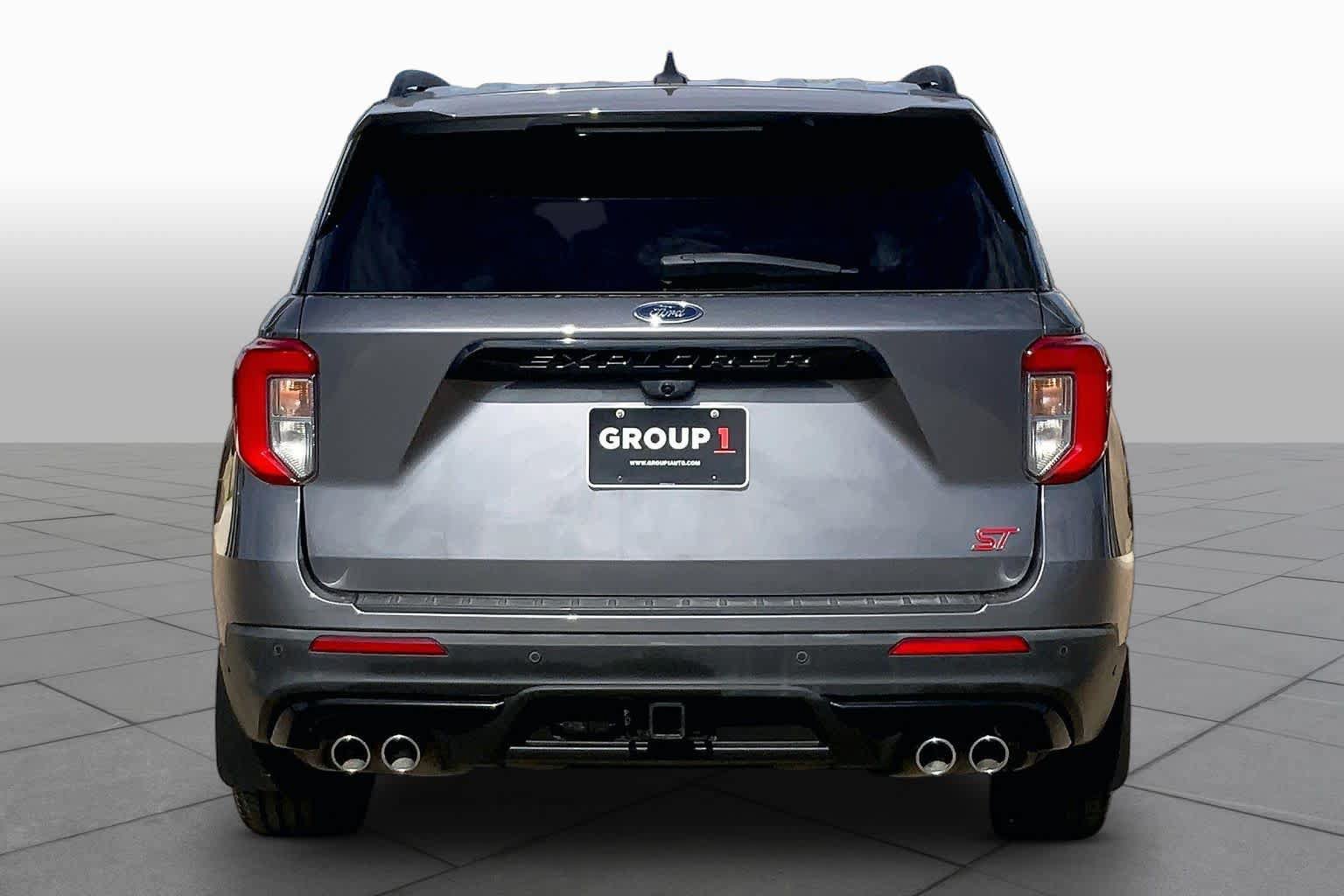 Certified 2022 Ford Explorer ST w/ Equipment Group 401A AWD/4WD image 4
