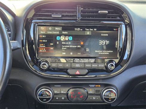 Used 2021 Kia Soul EX image 22