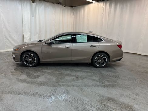 Certified 2023 Chevrolet Malibu LT image 2