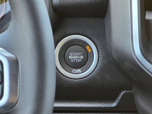 New 2026 RAM 1500 Big Horn AWD/4WD image 29