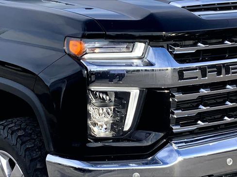 Used 2021 Chevrolet Silverado 2500 LTZ w/ LTZ Premium Texas Edition image 25