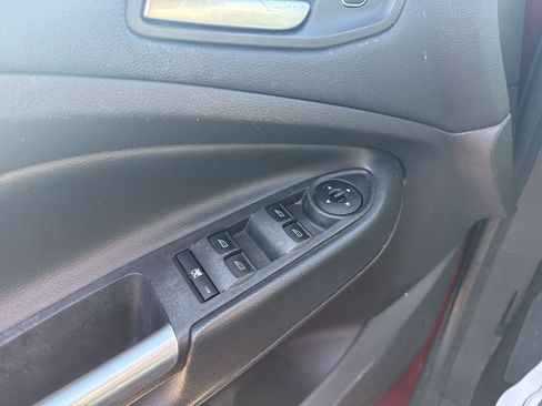 Used 2018 Ford Escape SE AWD/4WD image 16