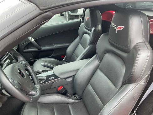 Used 2012 Chevrolet Corvette Grand Sport w/ 3LT Preferred Equipment Group RWD image 20