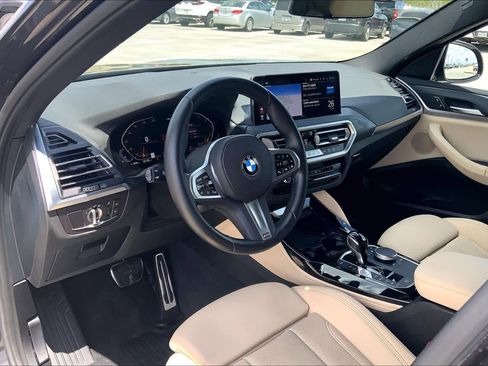 Used 2024 BMW X4 xDrive30i w/ M Sport Package image 17