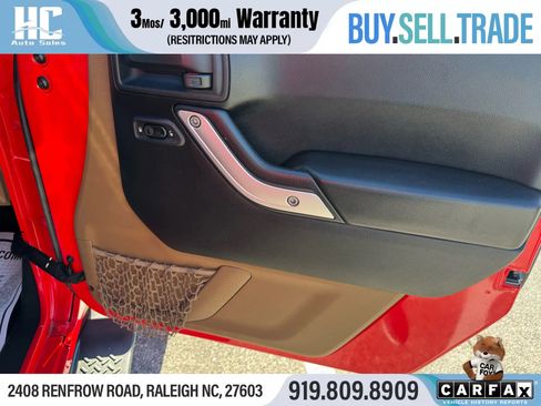 Used 2015 Jeep Wrangler Unlimited Sahara w/ Connectivity Group image 21