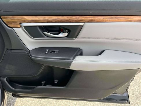 Used 2021 Honda CR-V EX-L image 10