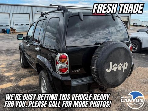 Used 2002 Jeep Liberty Limited AWD/4WD image 3