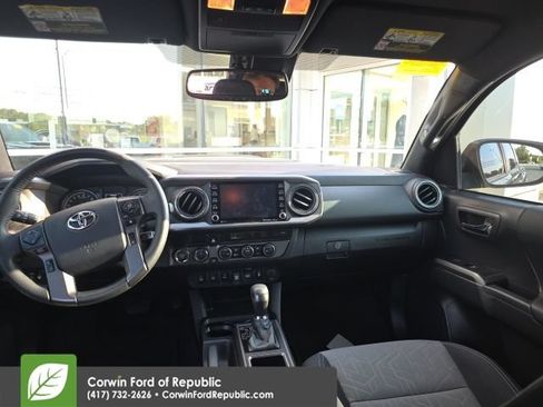 Used 2023 Toyota Tacoma TRD Sport w/ Advanced Technology Package AWD/4WD image 9