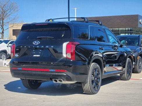 Used 2025 Hyundai Palisade XRT FWD image 3