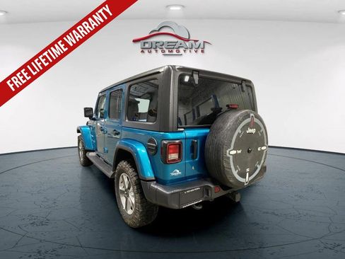Used 2019 Jeep Wrangler Unlimited Sahara AWD/4WD image 5