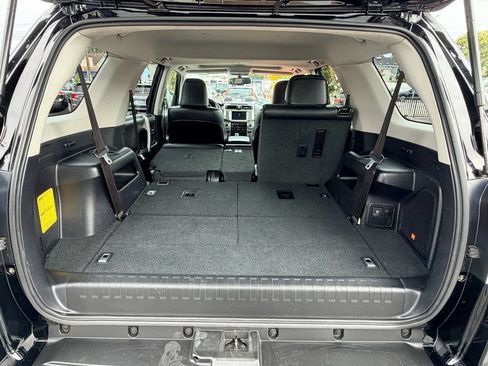 Used 2011 Toyota 4Runner Limited AWD/4WD image 23