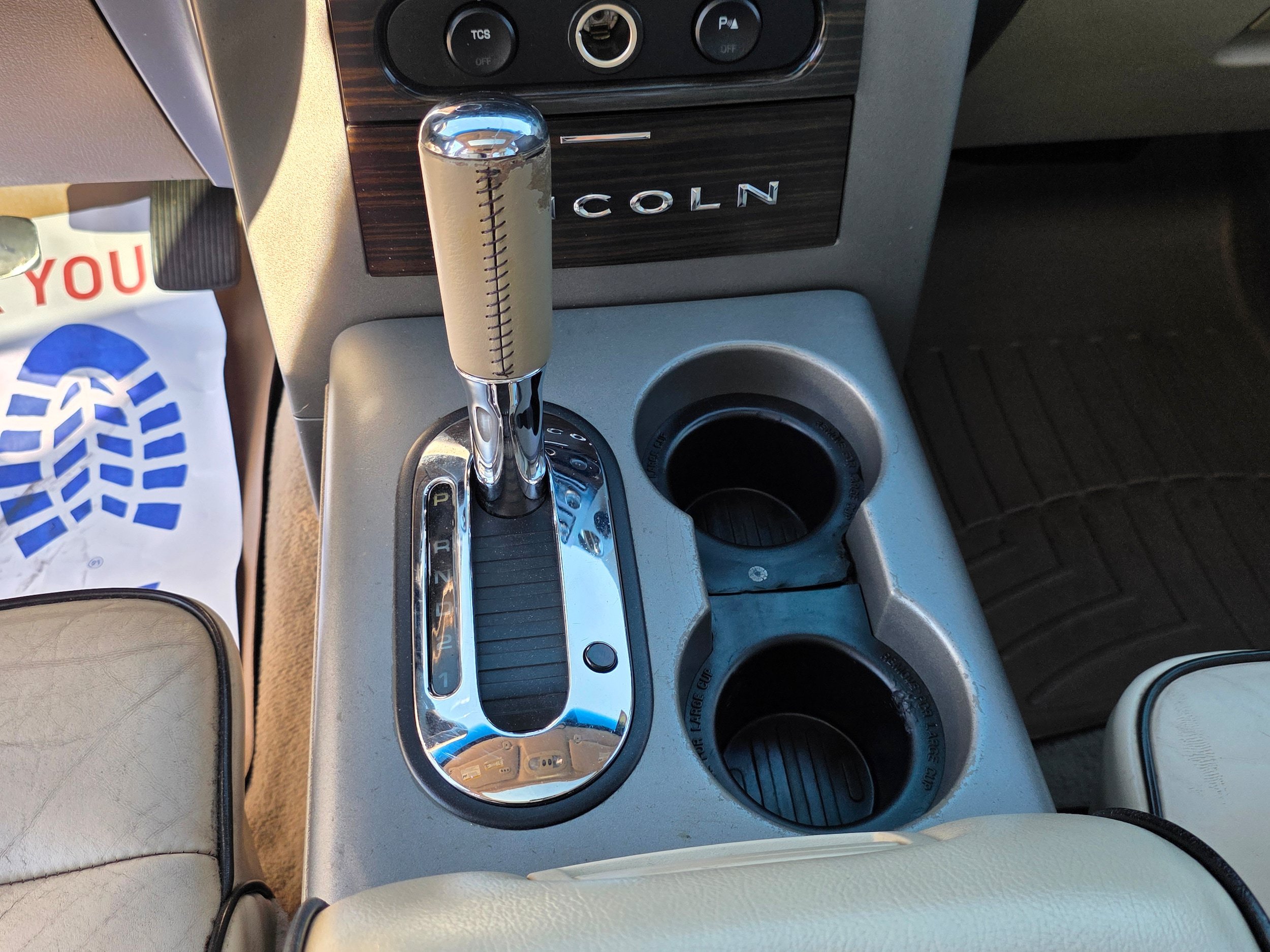 Used 2008 Lincoln Mark LT 2WD image 17