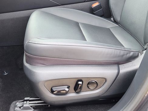 Certified 2025 Lexus RX 350 Premium w/ Accessory Package (Z1) FWD image 20