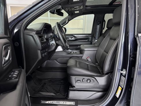 Certified 2024 Chevrolet Tahoe LT w/ LT Signature Package image 12