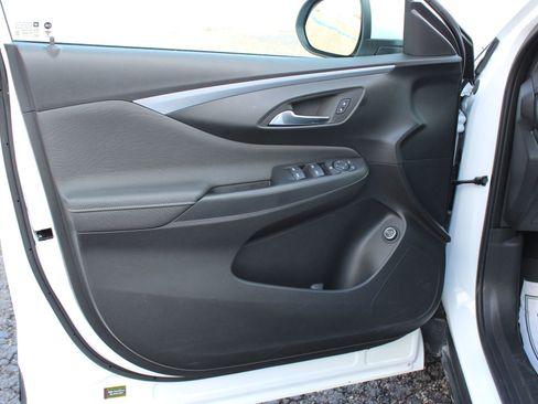 Used 2024 Buick Envista Preferred w/ Convenience I Package image 12