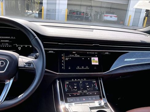 Certified 2023 Audi Q8 Premium AWD/4WD image 20
