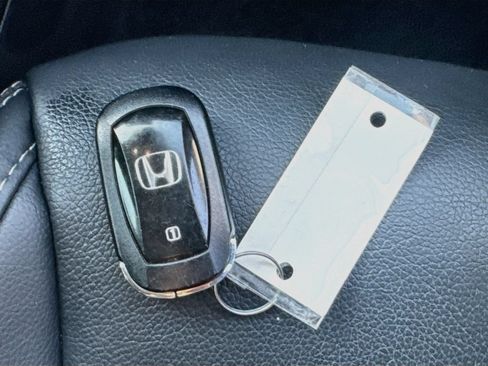 Used 2024 Honda Pilot Touring image 37
