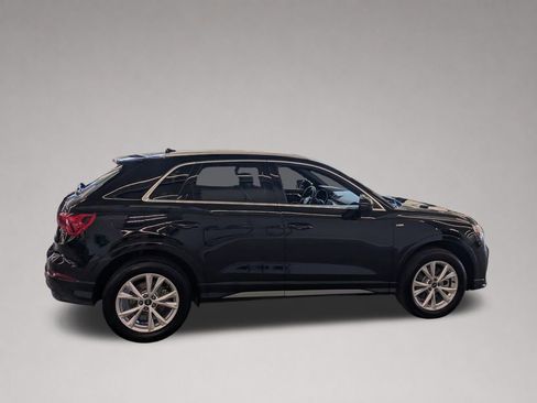 Used 2025 Audi Q3 2.0T Premium AWD/4WD image 2