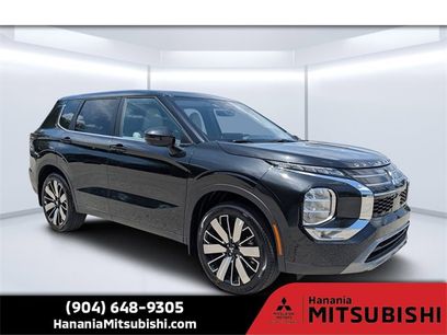 New 2025 Mitsubishi Outlander SE